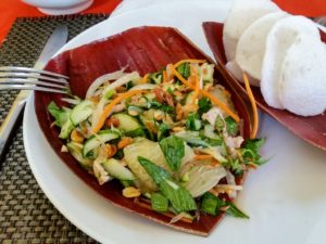 Вьетнамский салат с помело